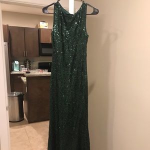 Beautiful green sequin evening gown